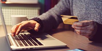 “Cashless Payments - Zoho Books"