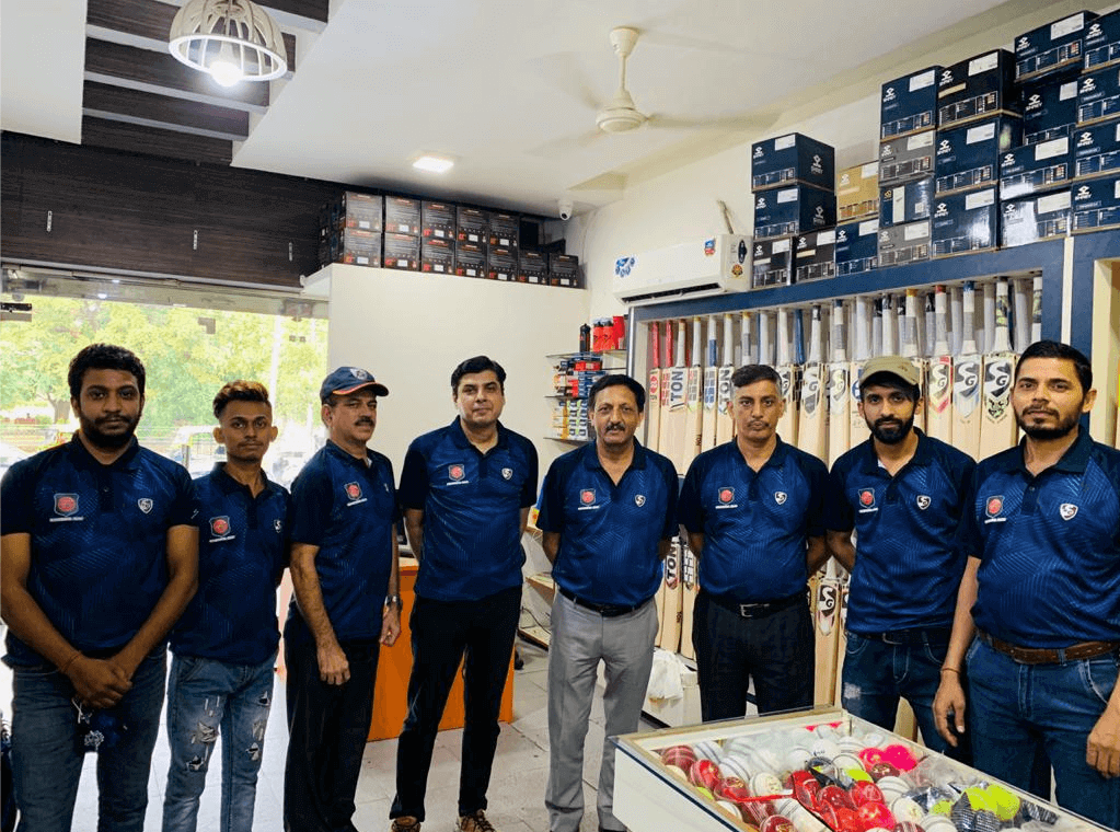 Cricketer shop team